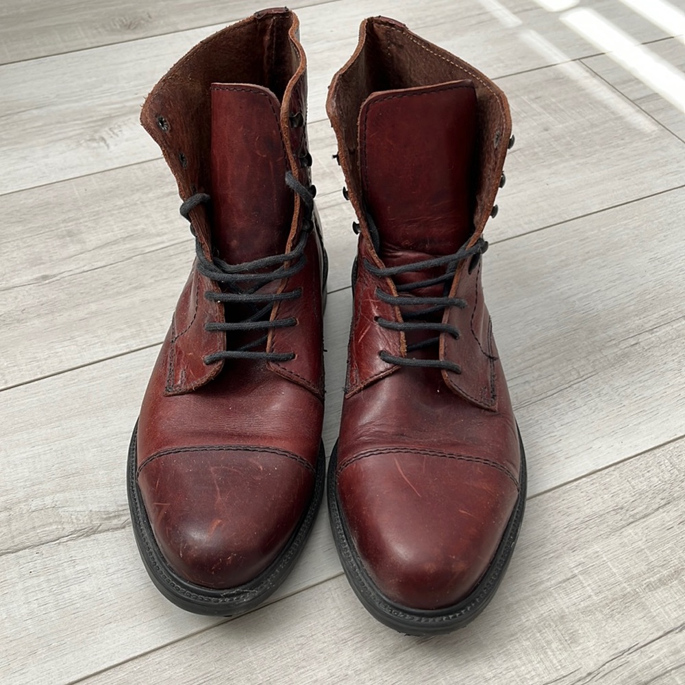 Impulse by Steeple Gate boots. Size 8 1/2